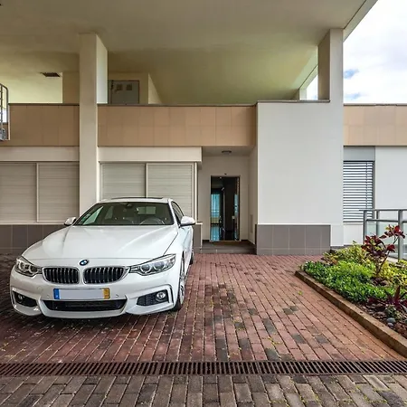 Ferienwohnung Fuer 4 Personen Ca 140 M In Funchal, Madeira Suedkueste Von Madeira Apartment *