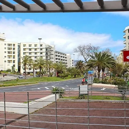 Apartment Ferienwohnung Fuer 4 Personen Ca 140 M In Funchal, Madeira Suedkueste Von Madeira *