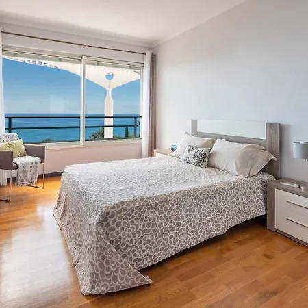 Apartment Ferienwohnung Fuer 4 Personen Ca 140 M In Funchal, Madeira Suedkueste Von Madeira *